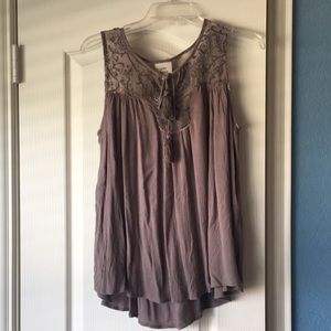 Gray Tank Blouse With Velvet/Lace Like Design